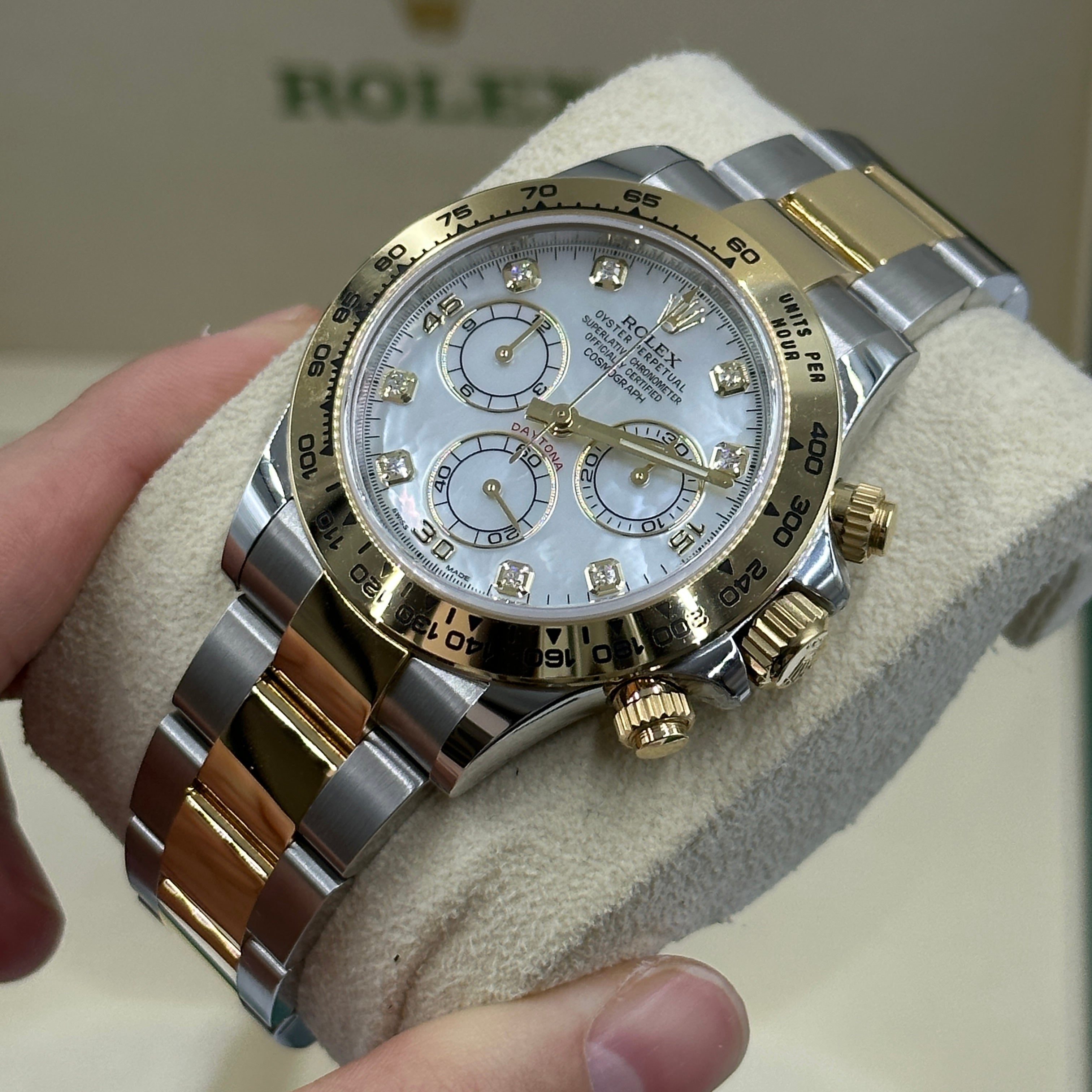 Rolex Cosmograph Daytona 116503NG White MOP (Old Card) 2020