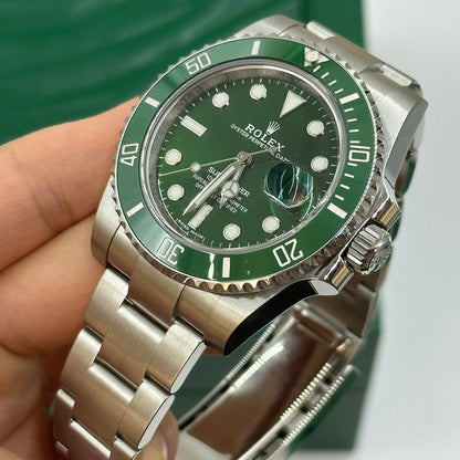 Rolex Submariner 40MM 116610LV 2020
