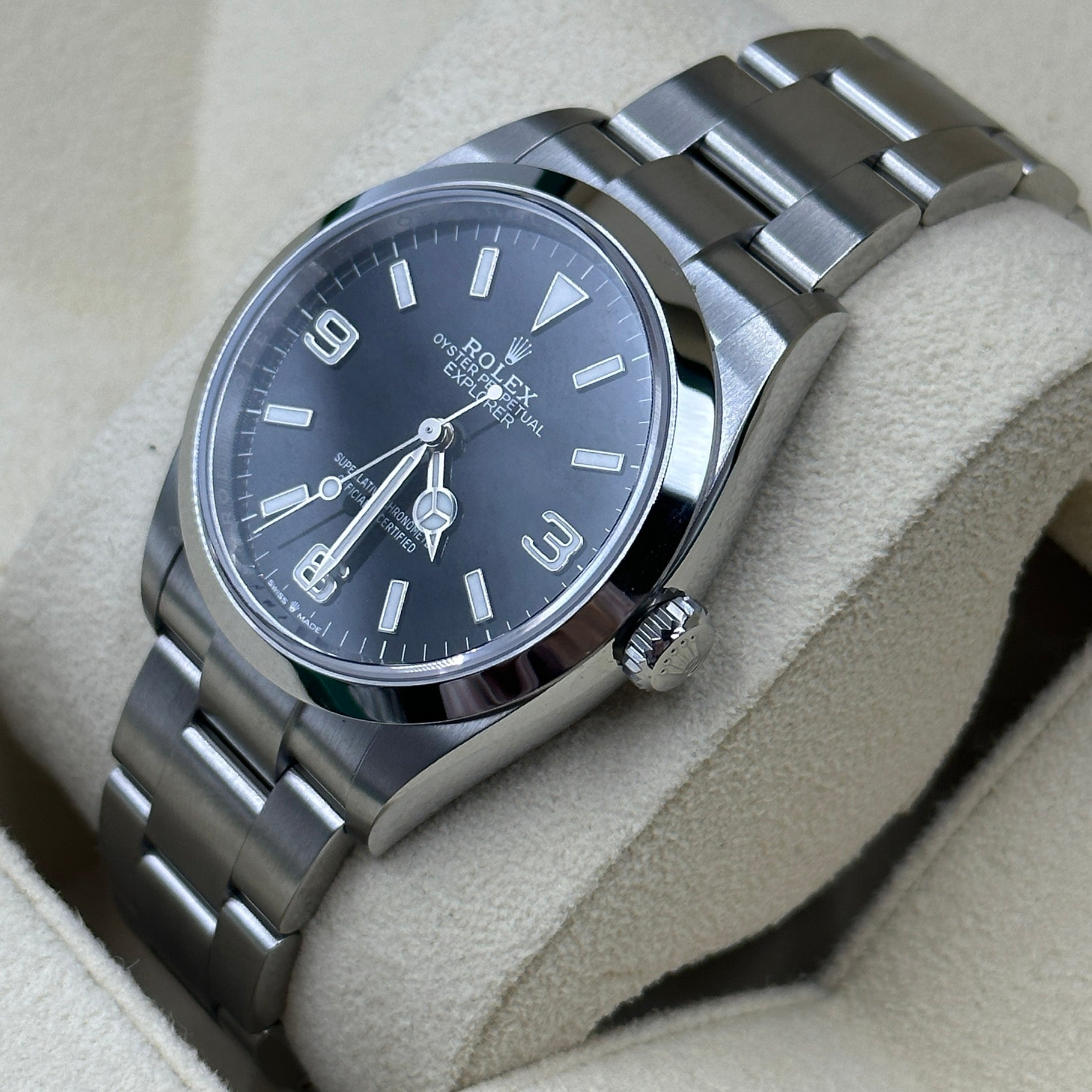 Rolex Explorer 124270 Black Oyster