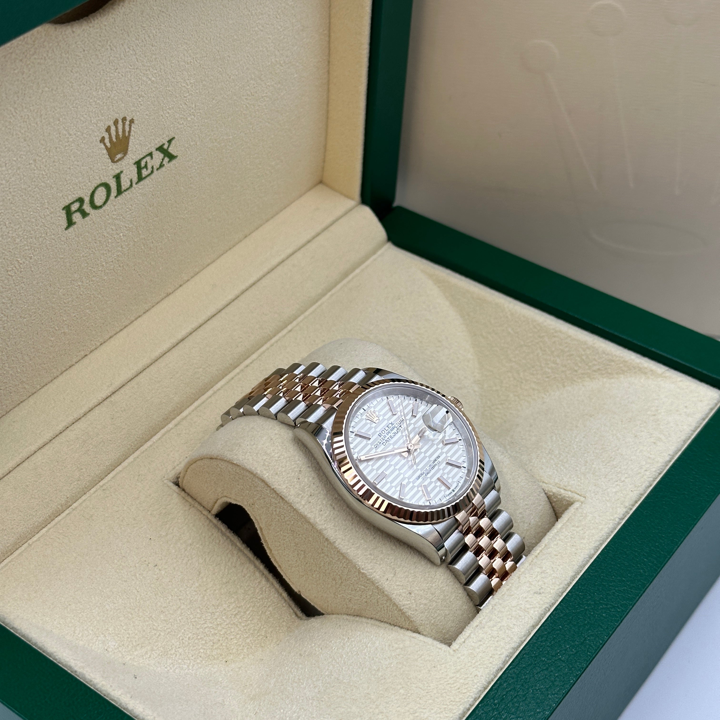 Rolex Datejust 36 126231 Silver Index Fluted Jubilee 2024