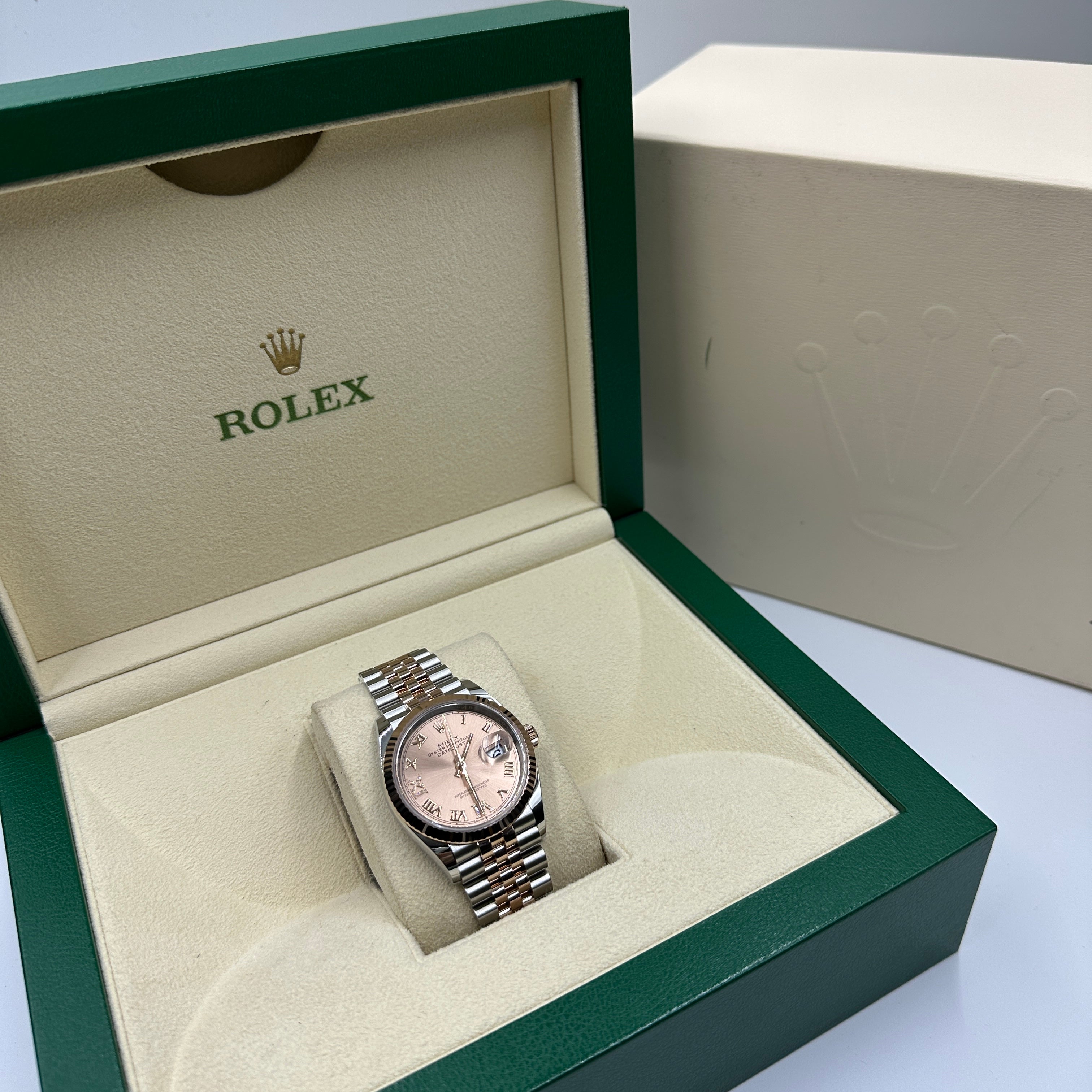 Rolex Datejust 36 126231 Pink VIIX  Roman Jubilee 2025