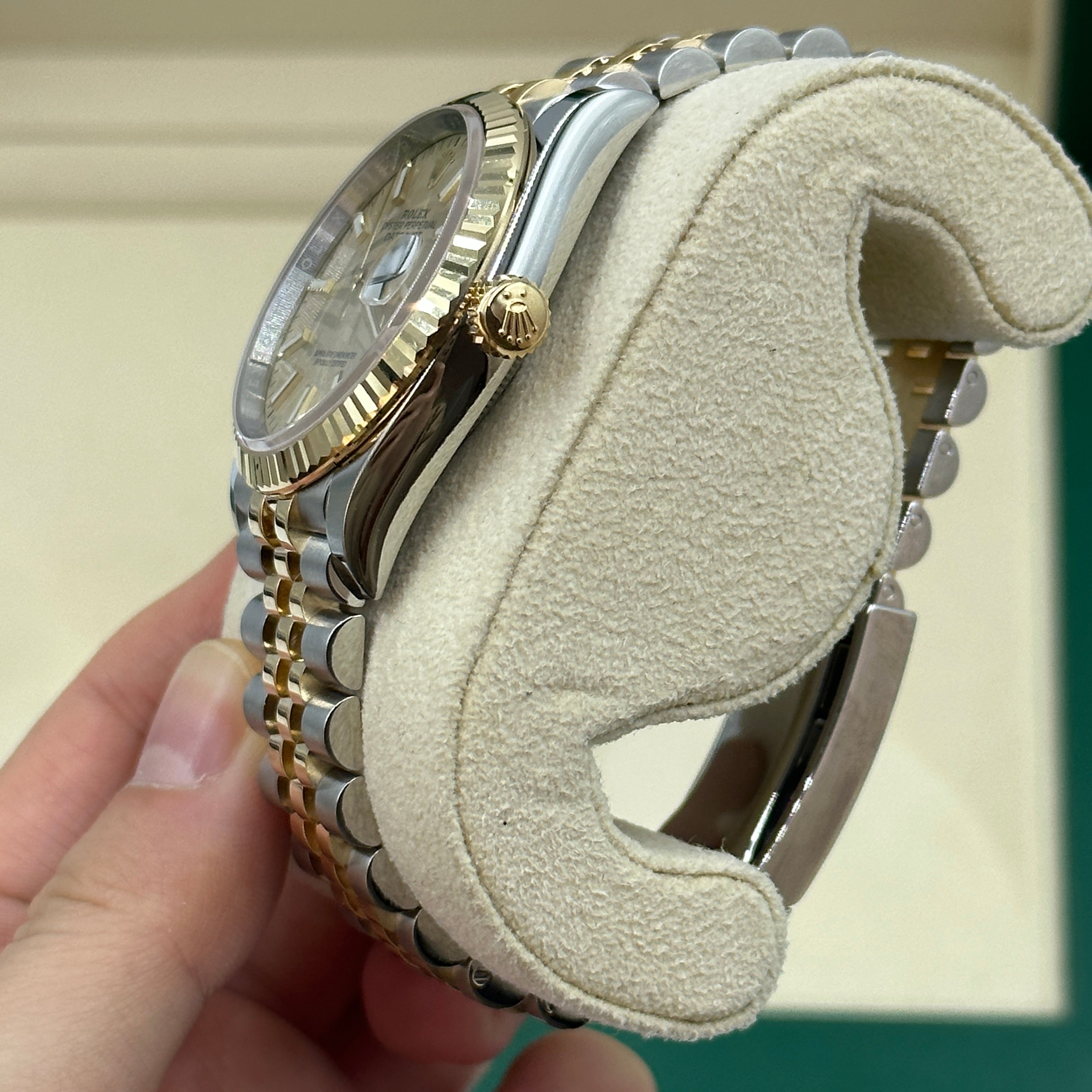 Rolex Datejust 36 126233 Champ Palm Jubilee 2024