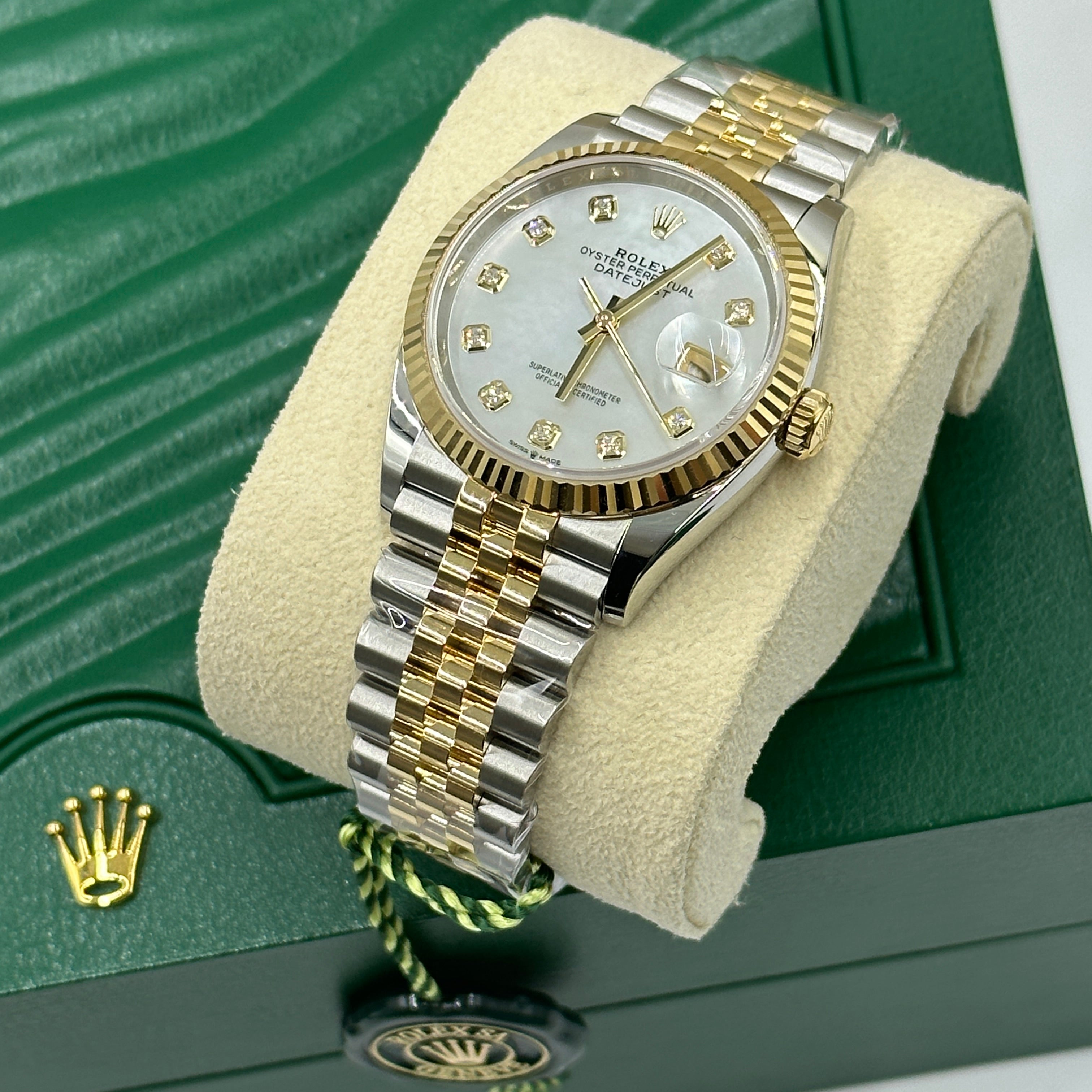 Rolex Datejust 36 126233Ng White Jubilee 2025