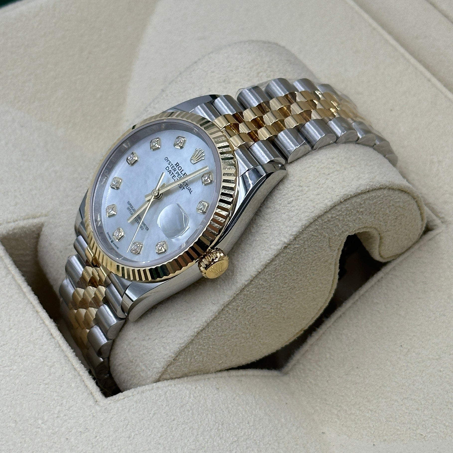 Rolex Datejust 36 126233Ng White Jubilee 2025