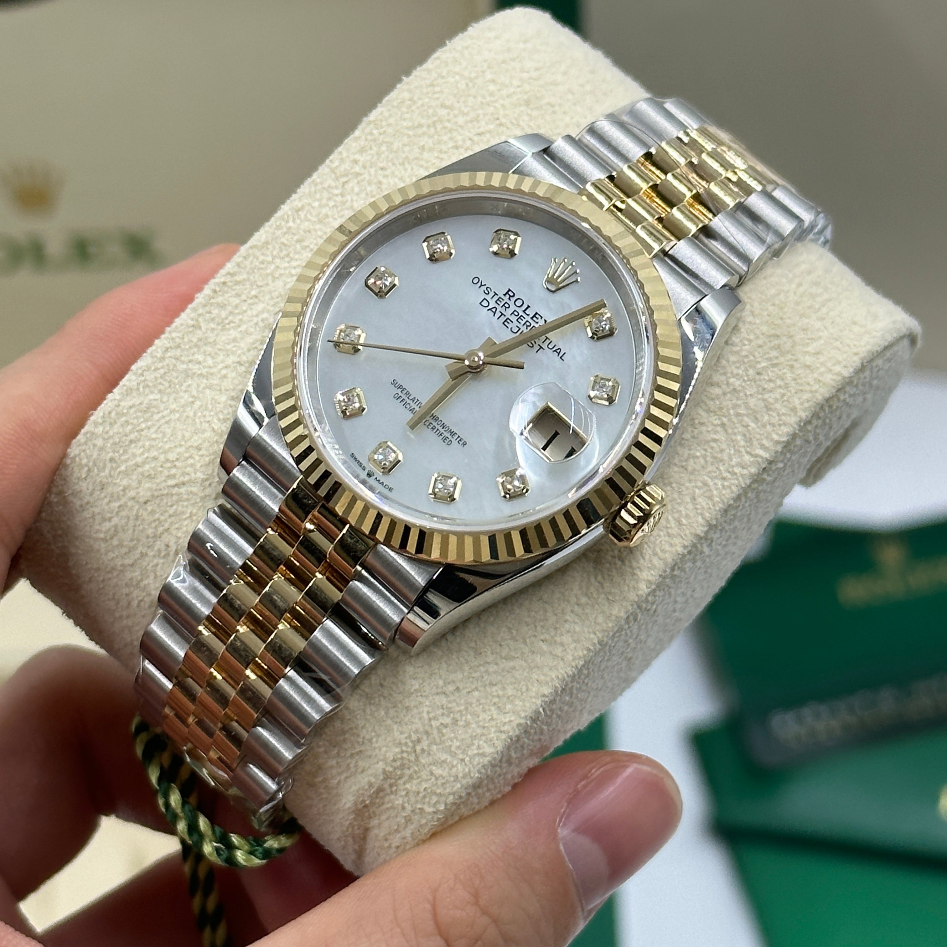 Rolex Datejust 36 126233Ng White Jubilee 2025