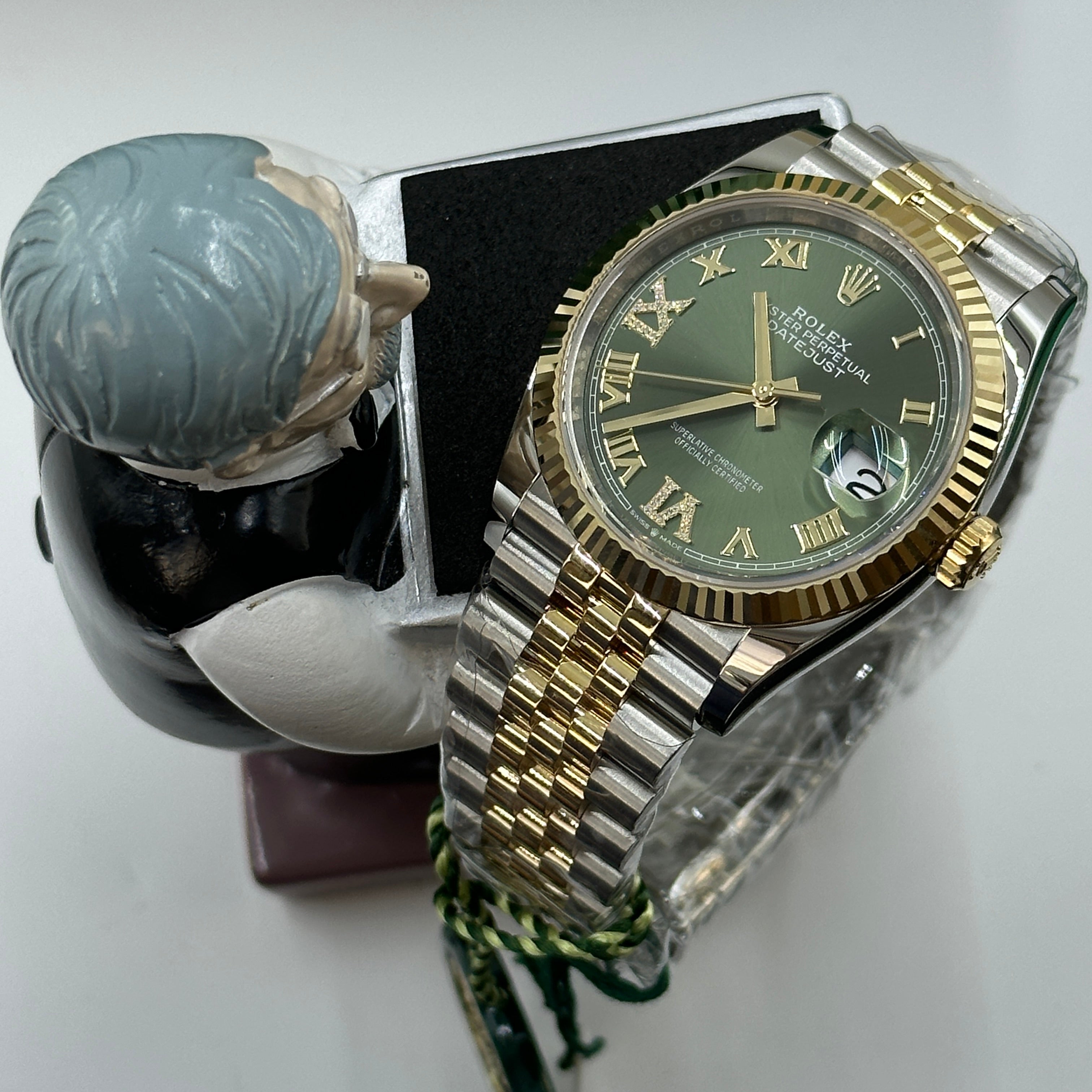 【新品】GREEN CLOTHING MOVEMENT PNT 24-25 Rolex Datejust 36 NEW 2024 Green Roman Diamond Dial Two Tone