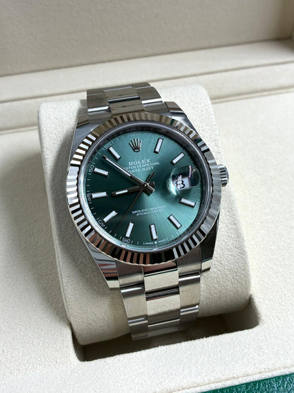 Rolex Datejust 41 126334 Mint Green Index Oyster 2026