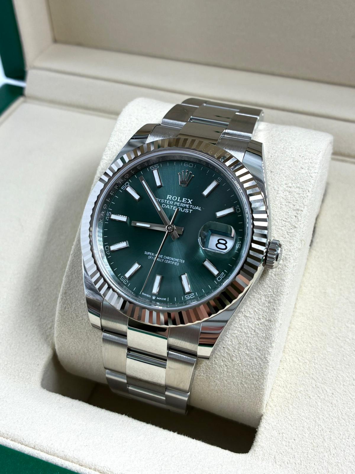 Rolex Datejust 41 126334 Mint Green Index Oyster 2026