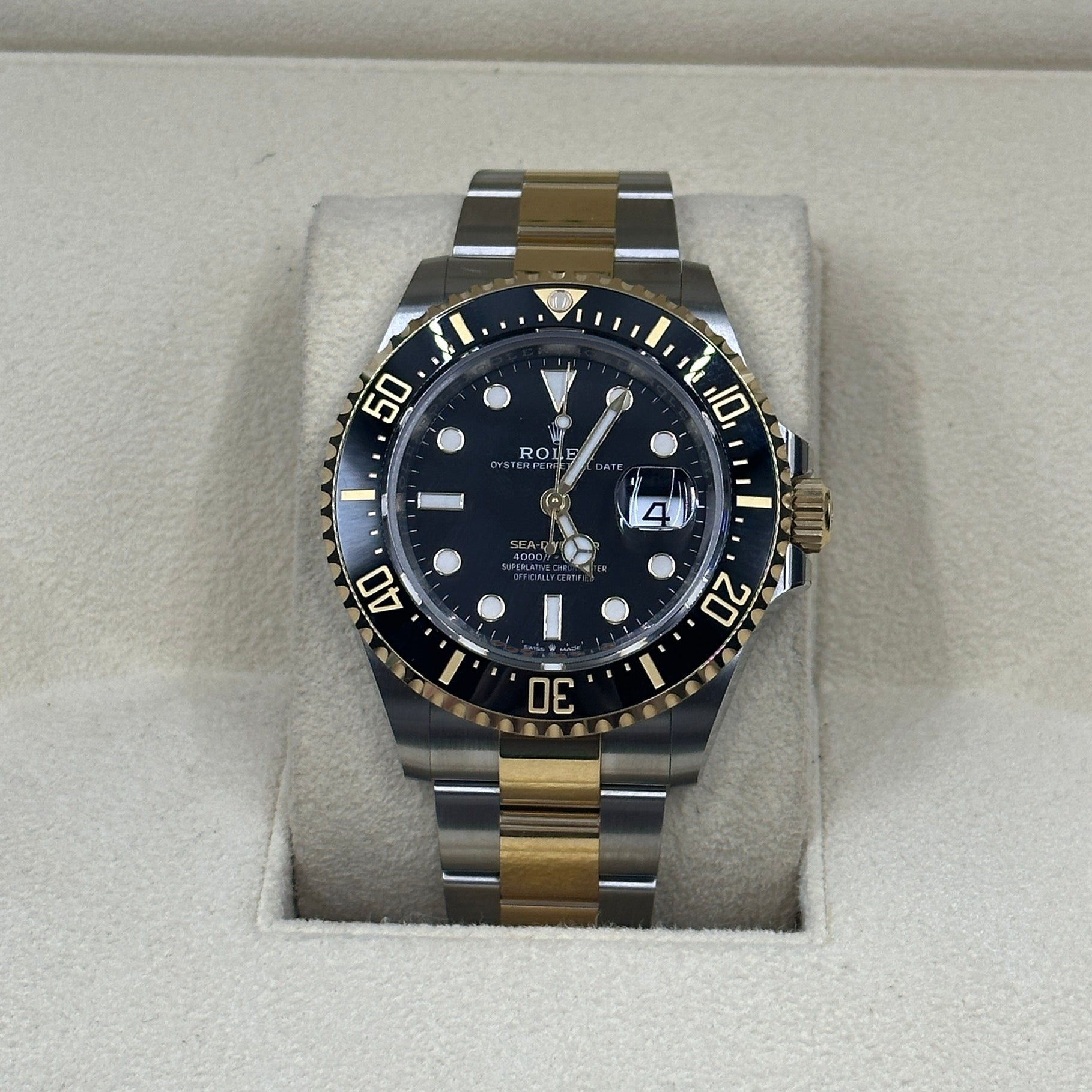 Rolex Sea-Dweller 126603 Steel/Yellow Gold