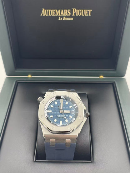 Audemars Piguet  15720ST.OO.A027CA.01