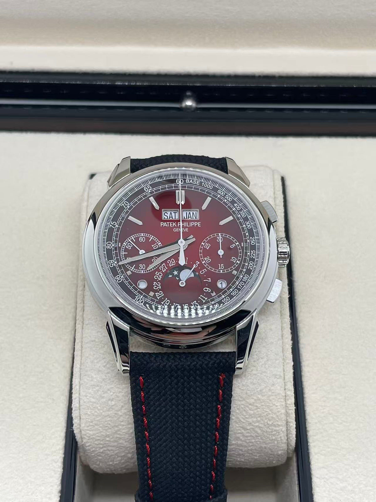 Patek Philippe Complications 5270P-017 2026