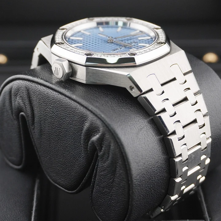 Audemars Piguet Royal Oak Selfwinding 15551ST.ZZ.1356ST.04 2025