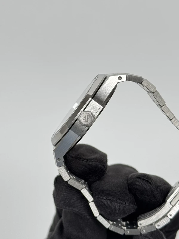 Audemars Piguet Royal Oak Selfwinding 15551ST.ZZ.1356ST.04 2026