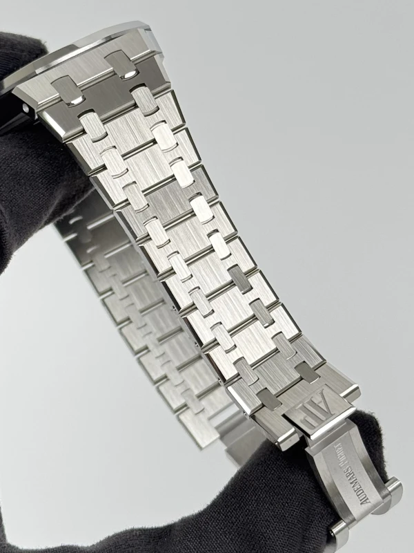 Audemars Piguet Royal Oak Selfwinding 15551ST.ZZ.1356ST.04 2026