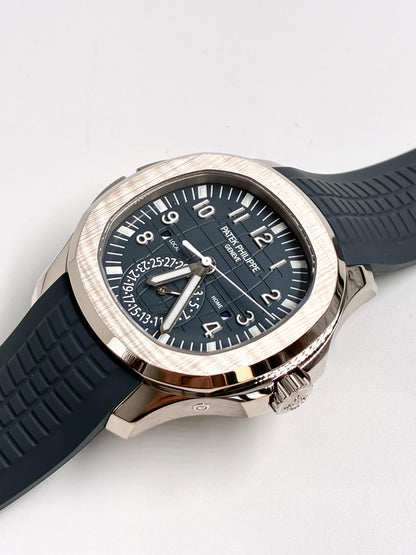 Patek Philippe Aquanaut 5164G-001  2025
