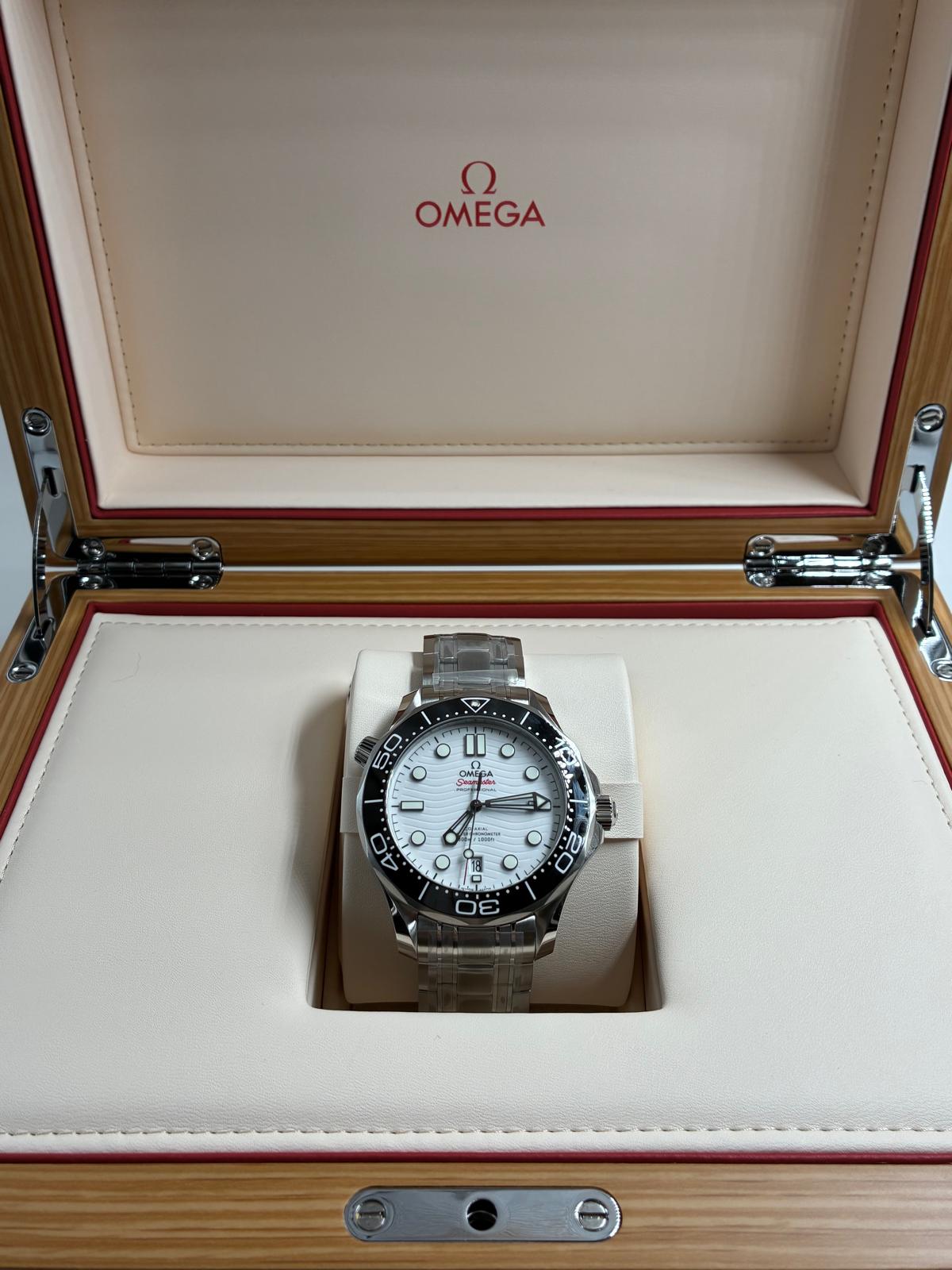 Omega Seamaster Diver 300M 210.30.42.20.04.001  2026