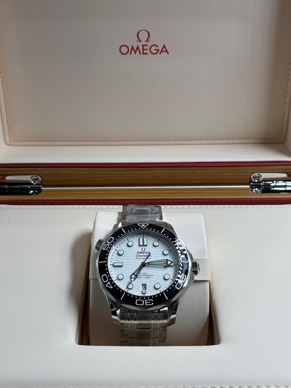 Omega Seamaster Diver 300M 210.30.42.20.04.001  2026