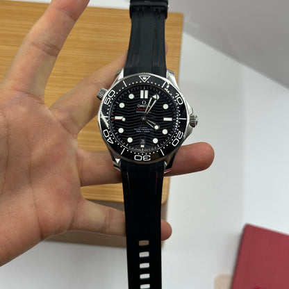 Omega Seamaster Diver 300M 42mm 210.32.42.20.01.001
