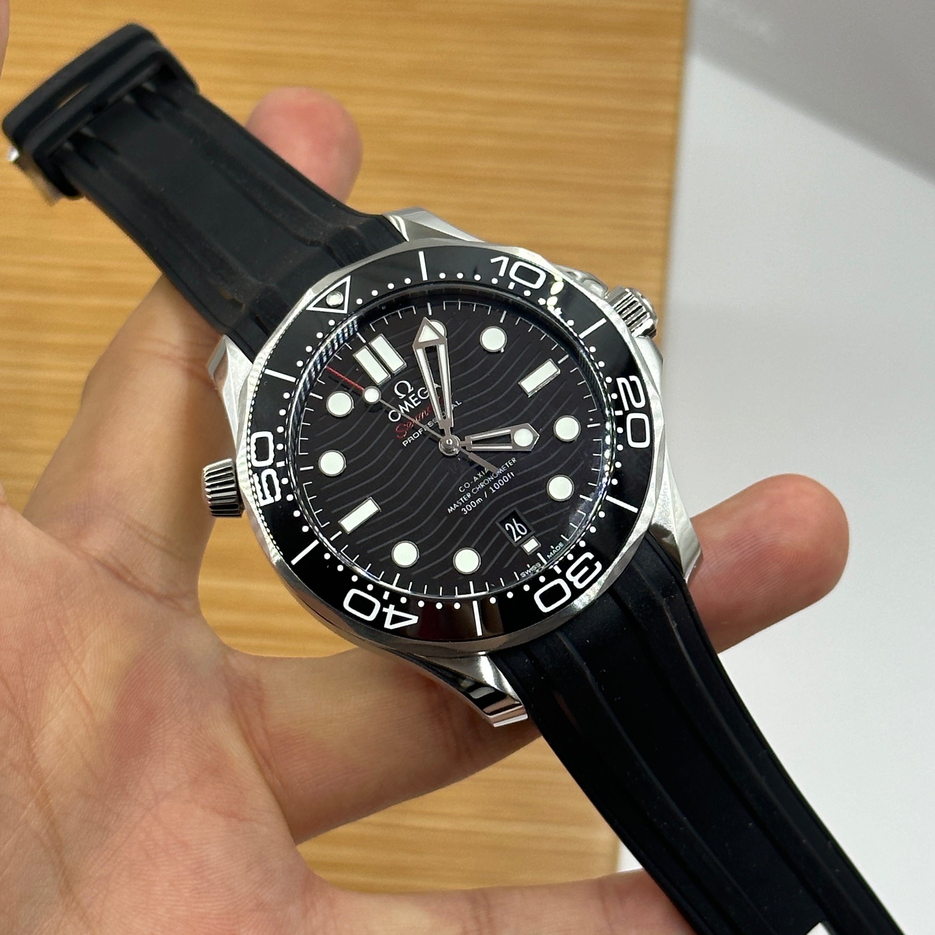 Omega Seamaster Diver 300M 42mm 210.32.42.20.01.001