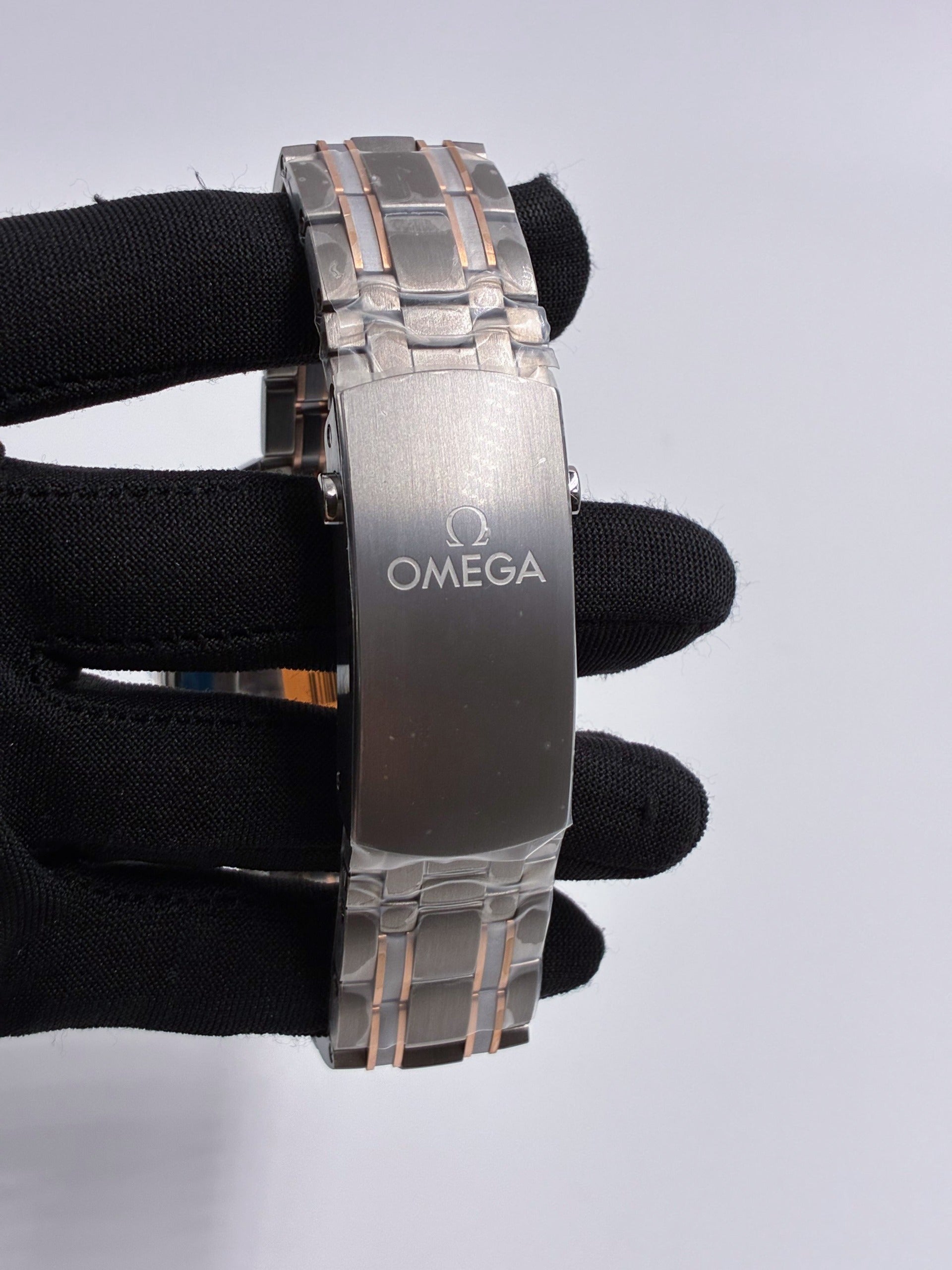 Omega Seamaster Diver 300M 210.60.42.20.99.001 Grey 2026