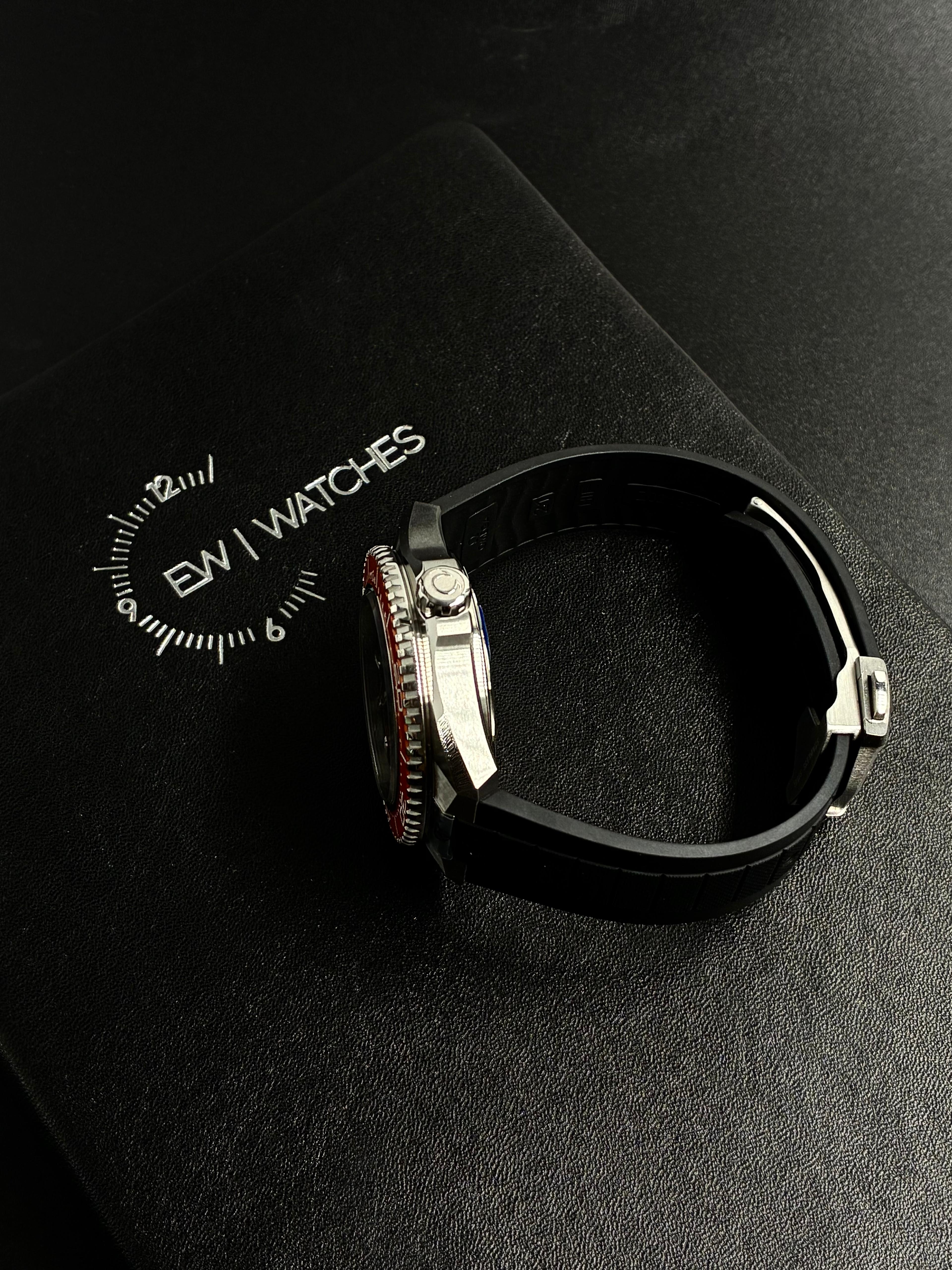 Omega 217.32.42.21.01.003 Seamaster Planet Ocean 600M Co-Axial 42