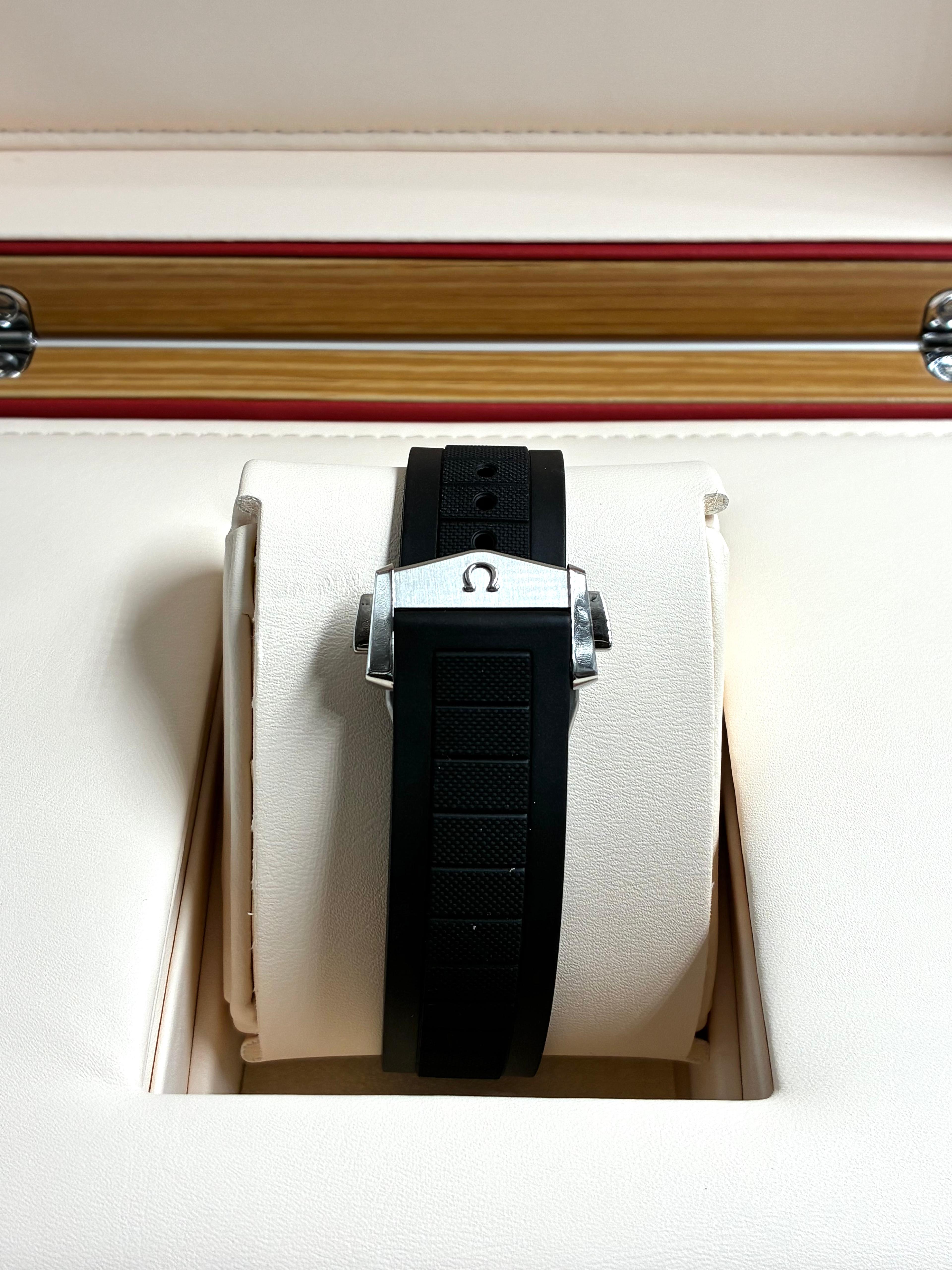 Omega 217.32.42.21.01.003 Seamaster Planet Ocean 600M Co-Axial 42