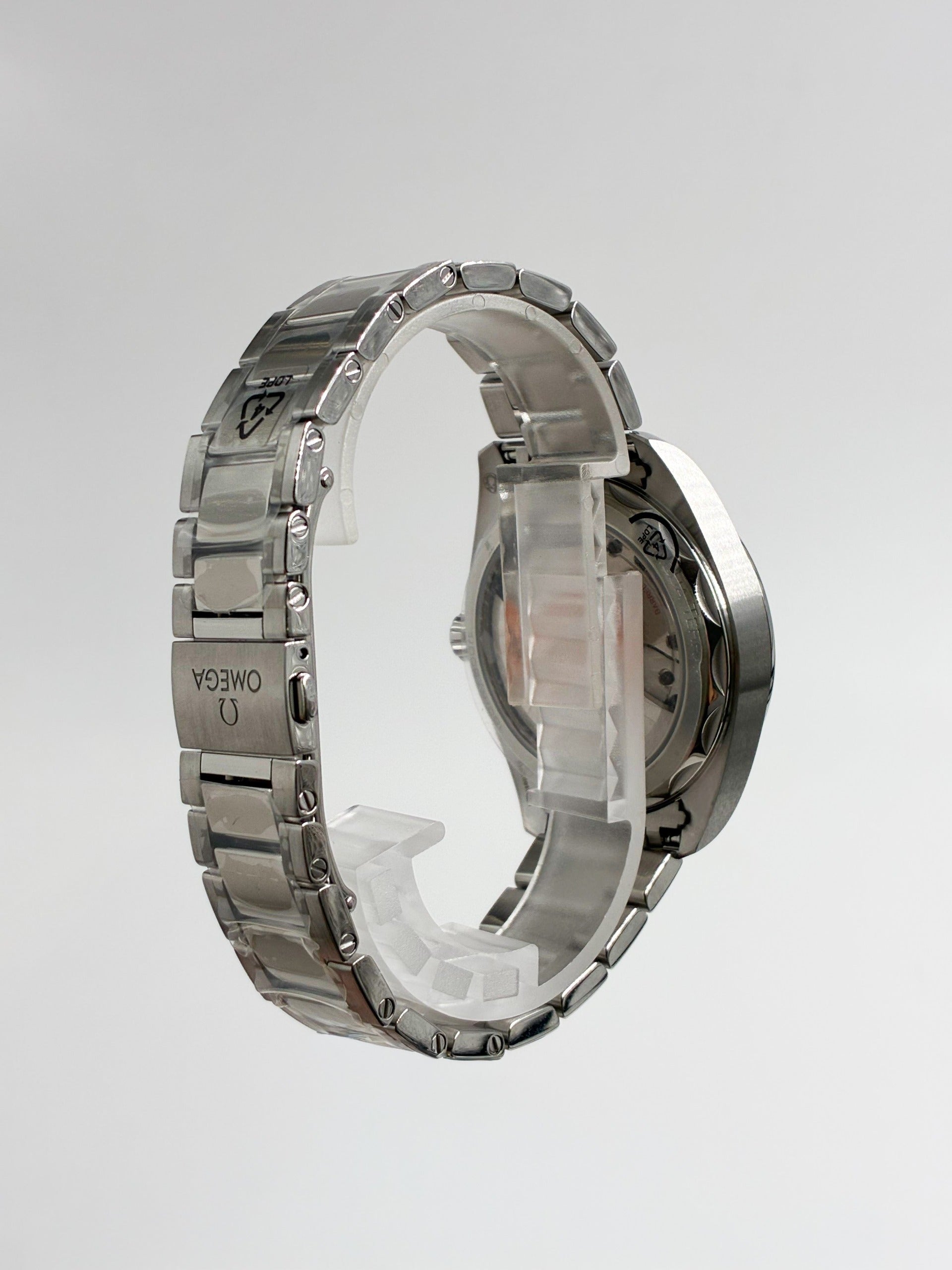 Omega Seamaster Aqua Terra 150M 220.10.41.21.03.004 2026