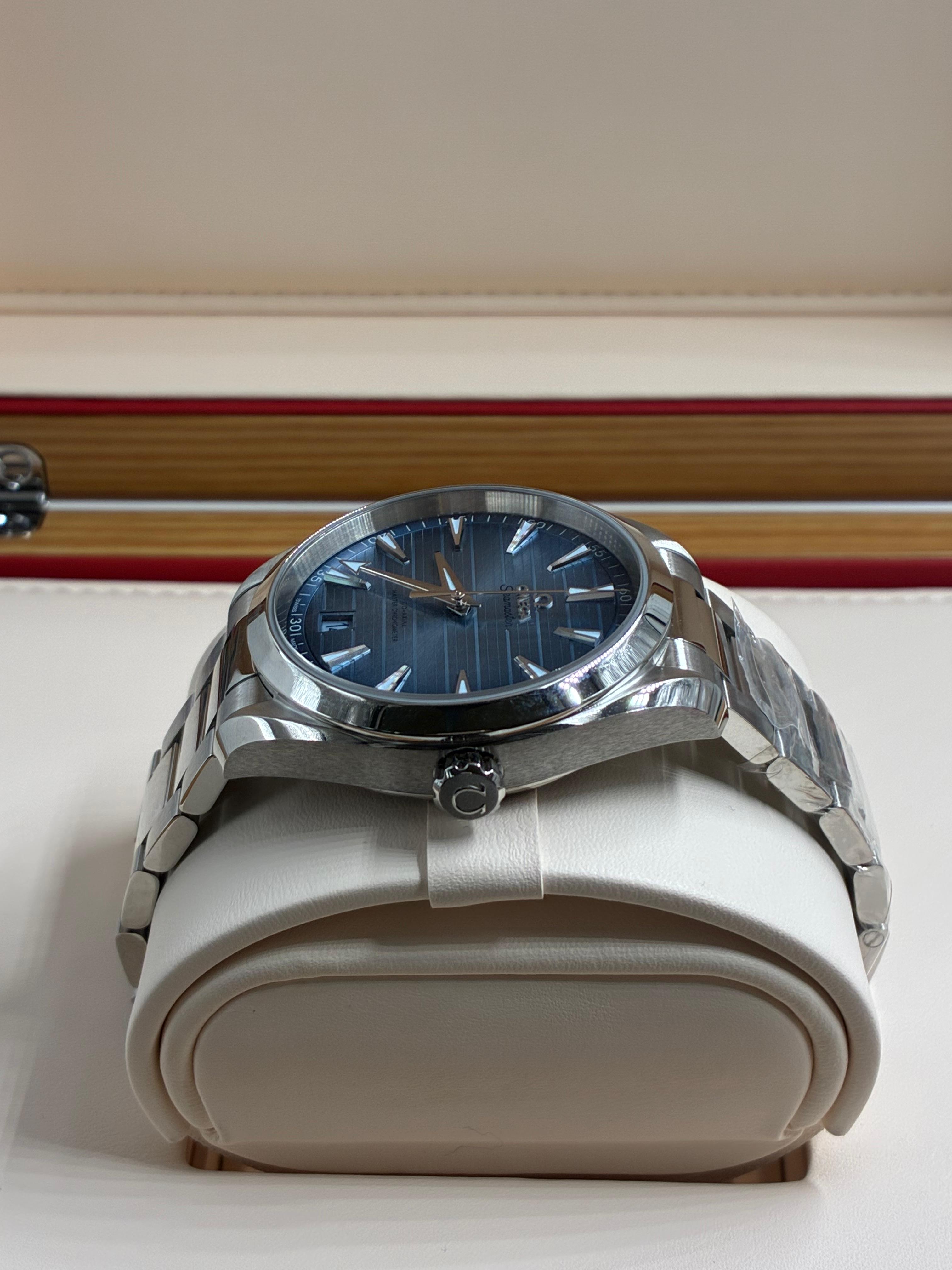 Omega 220.10.41.21.03.005 Aqua Terra 150m Co-axial Master Chronometer Summer