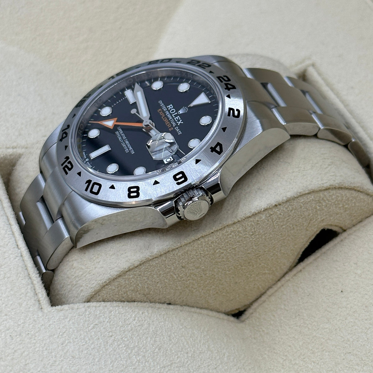 Rolex Explorer II 226570 Black 2024 Original Paper