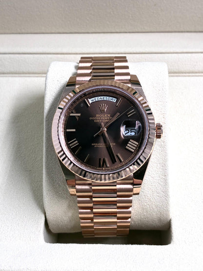 Rolex Day-Date 40 228235 Chocolate Roman