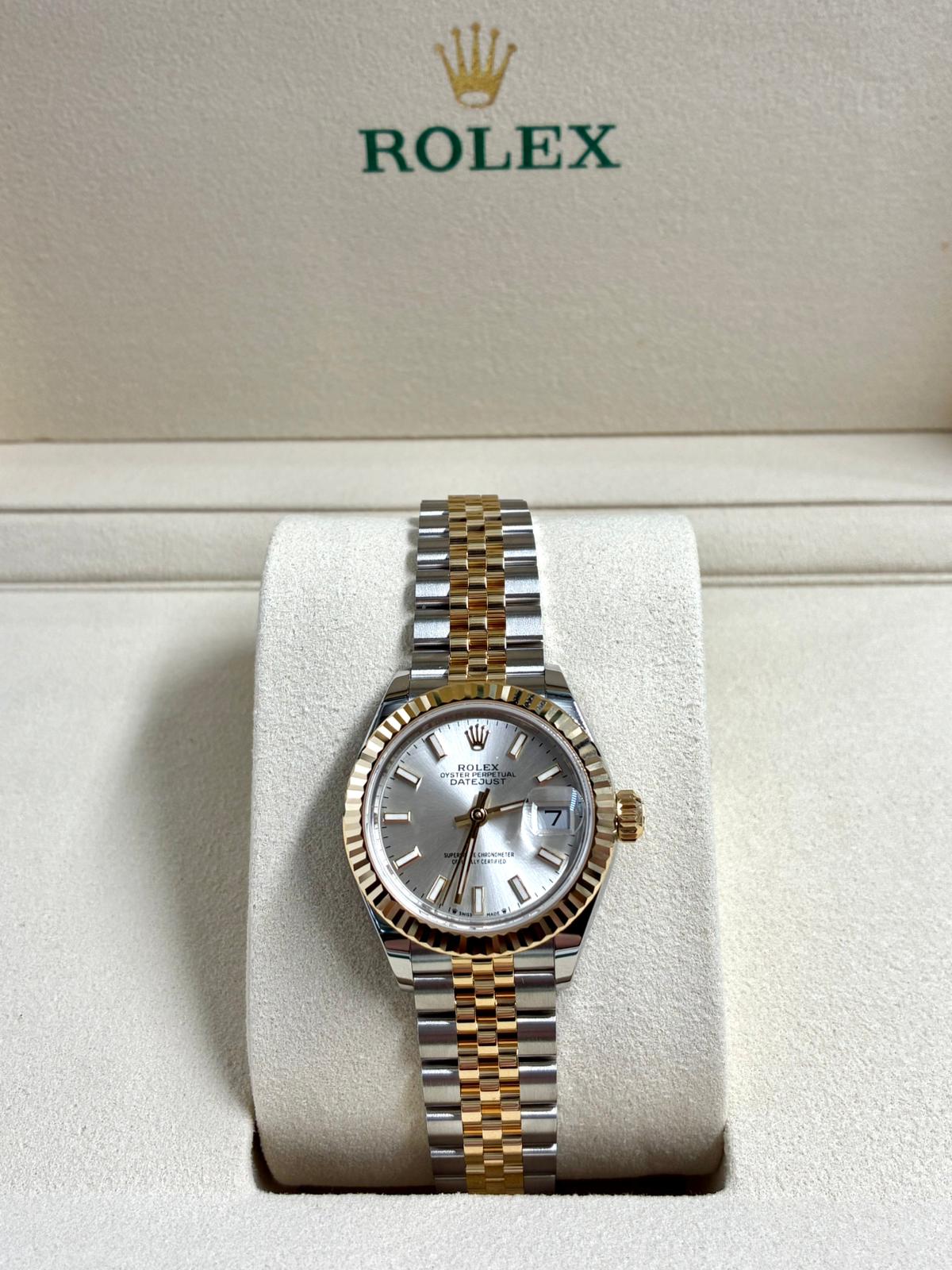 Rolex Lady-Datejust 28mm 279173 Silver Index Jubilee