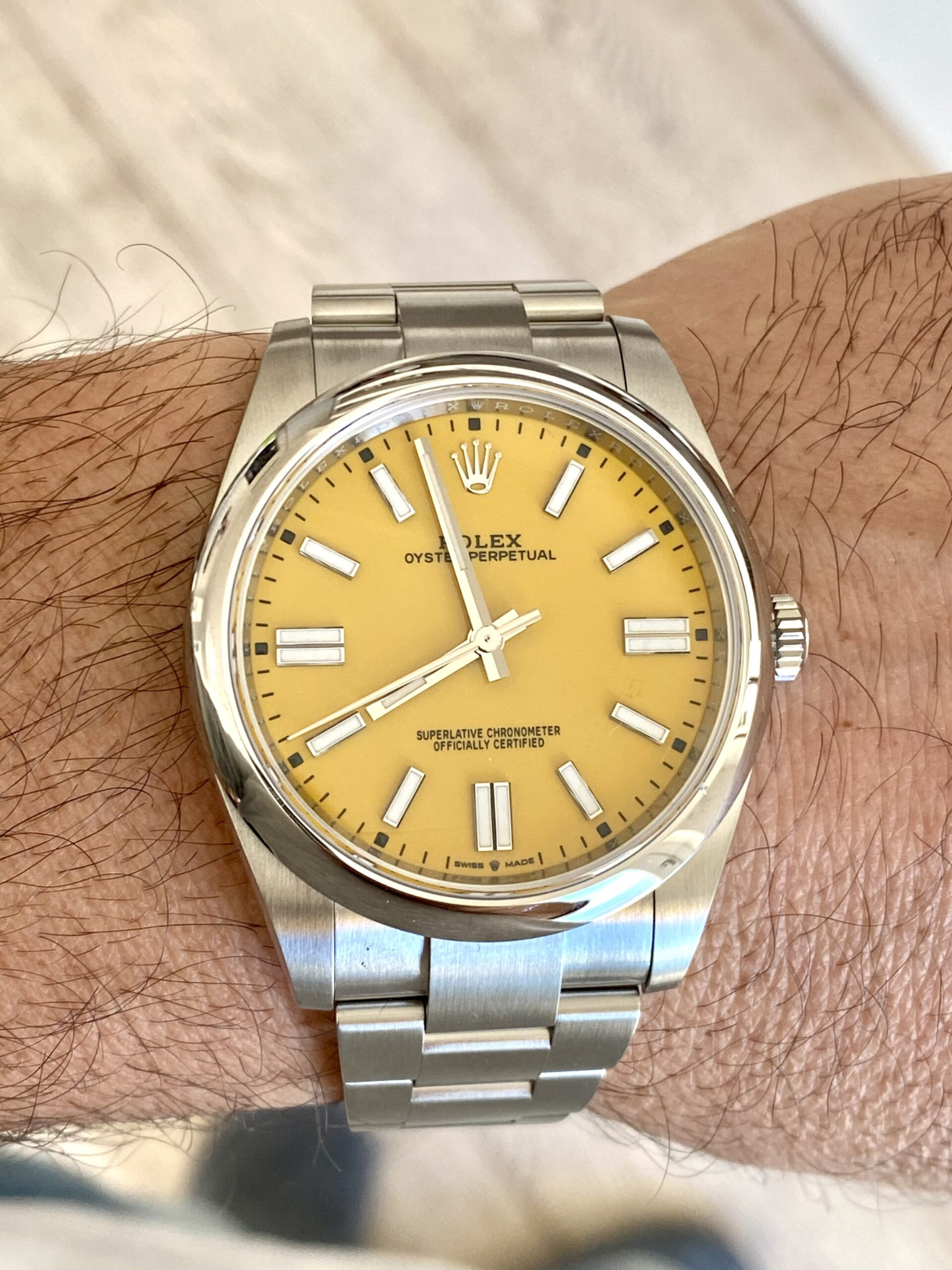 Reference 124300 (Bright Yellow)