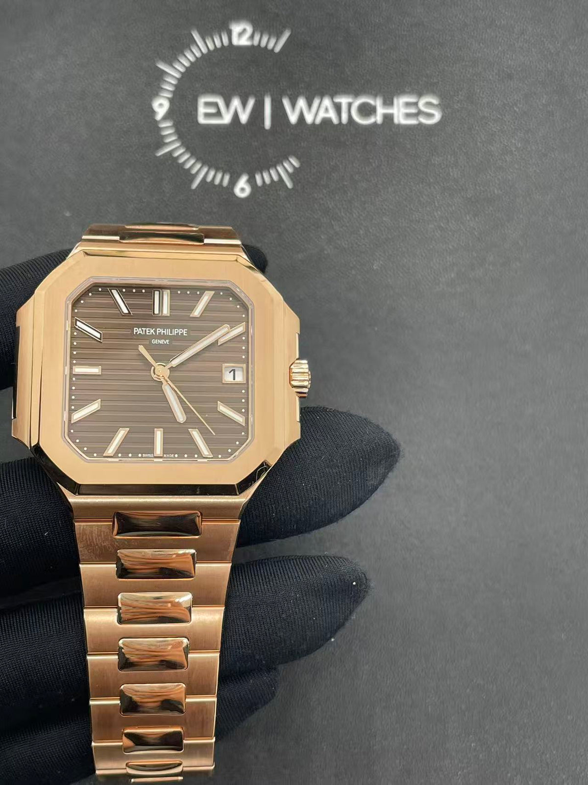 Patek Philippe Cubitus 7128/1R-001  2025