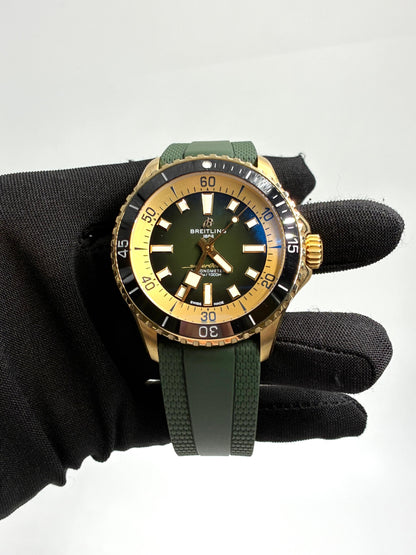 Breitling Superocean 42 Automatic 42 N17375201L1S1