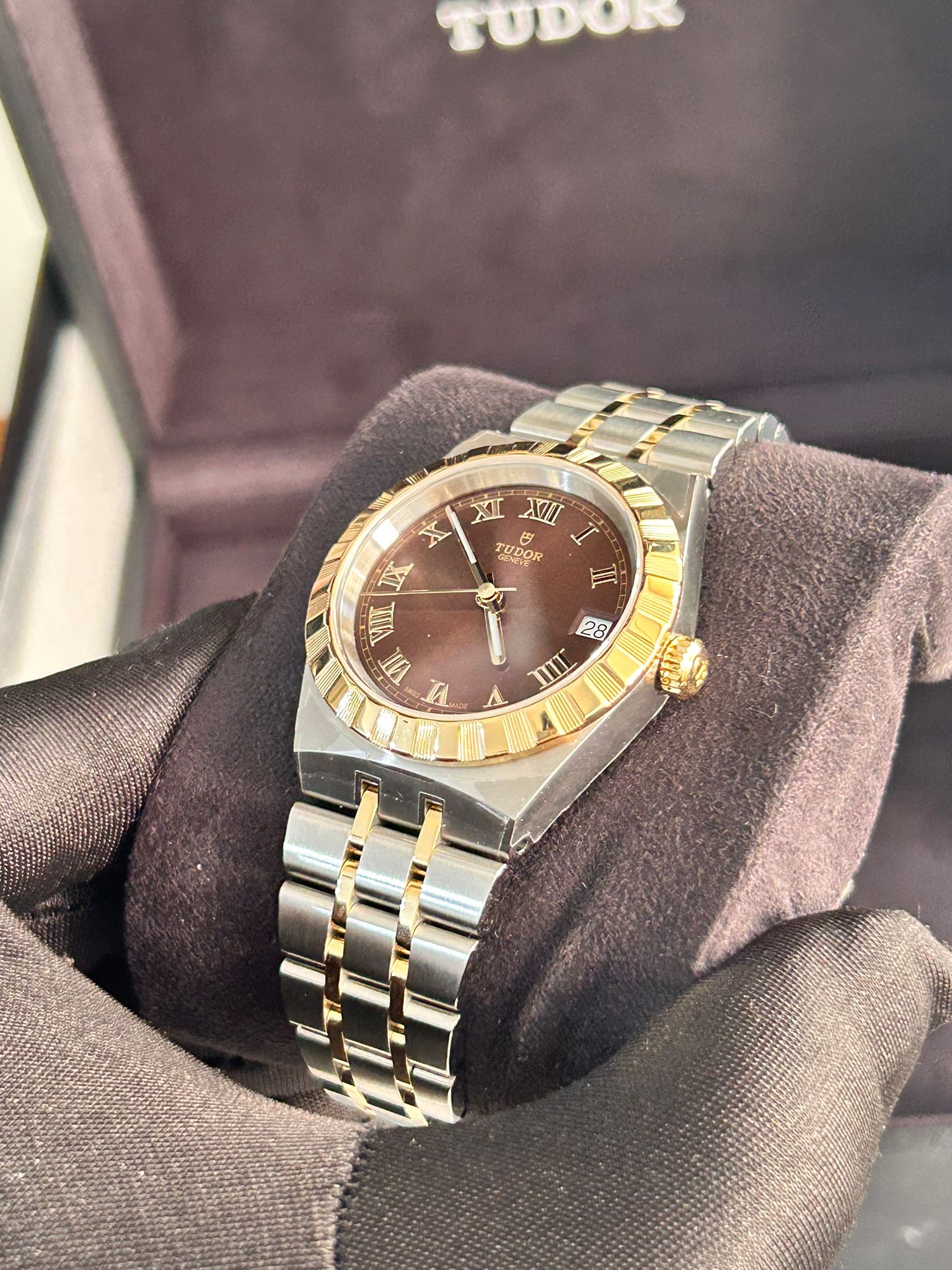 TUDOR ROYAL M28403-0008