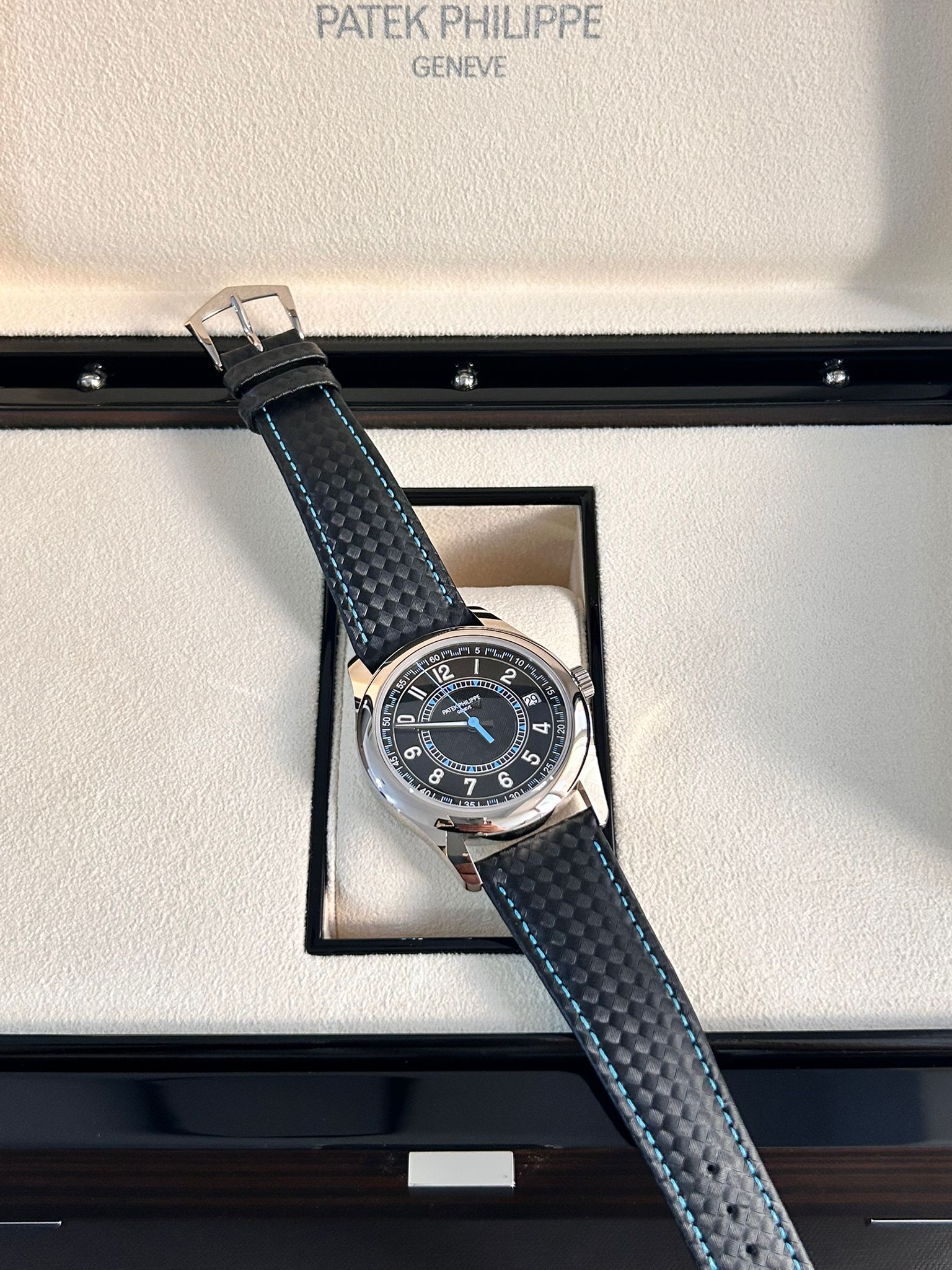 Patek Philippe Calatrava 6007G-011