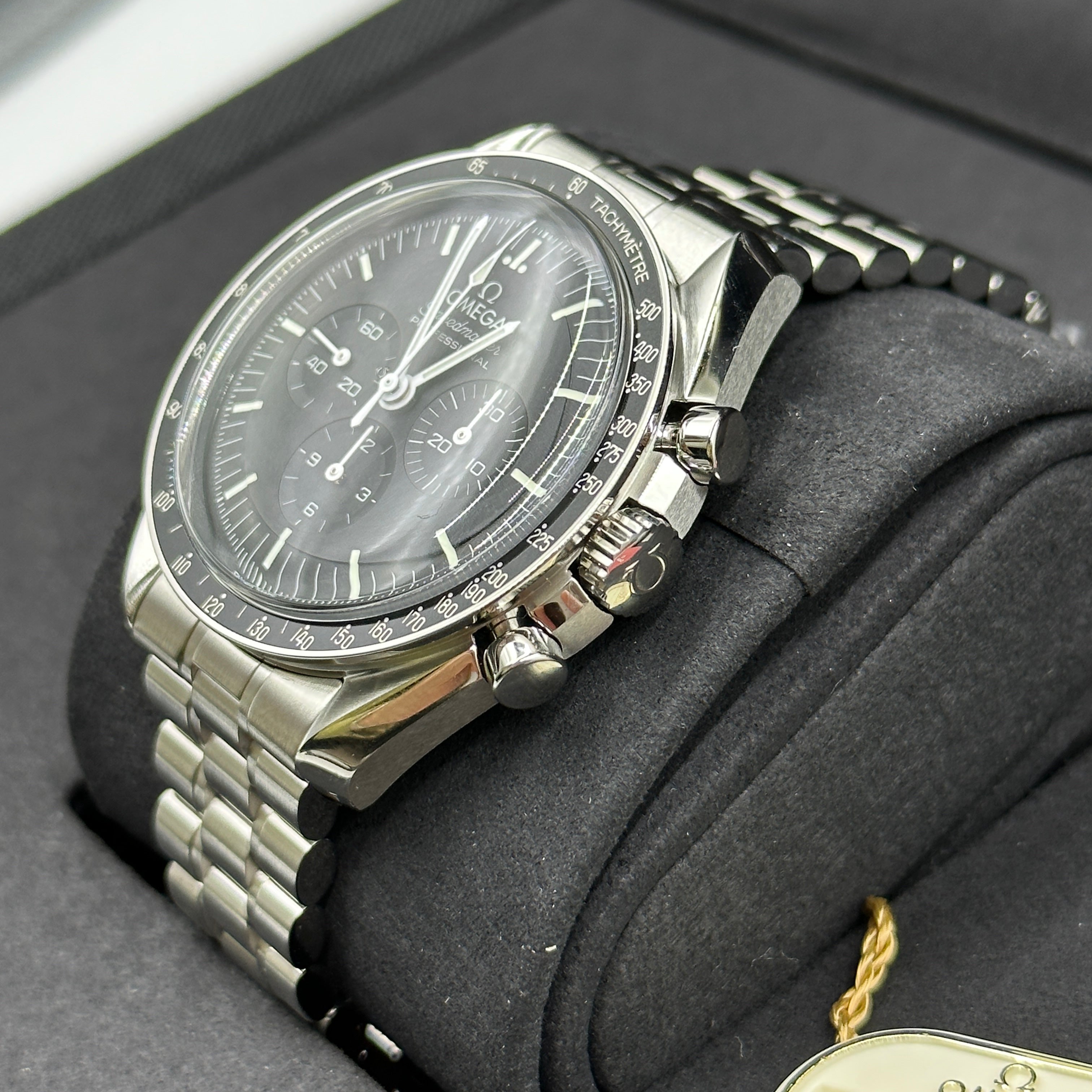 Omega Speedmaster Moonwatch Professional 42 mm 310.30.42.50.01.001