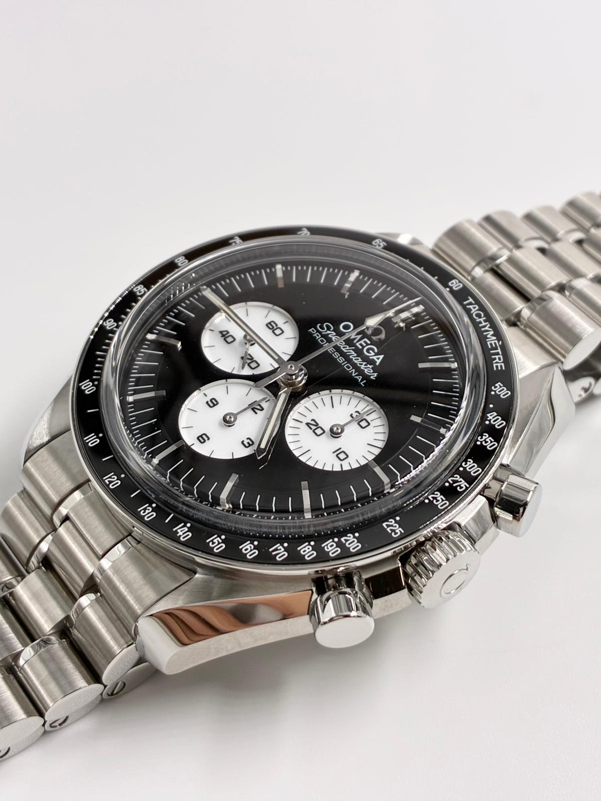 Omega  Speedmaster 310.30.42.50.01.004 Black 2026