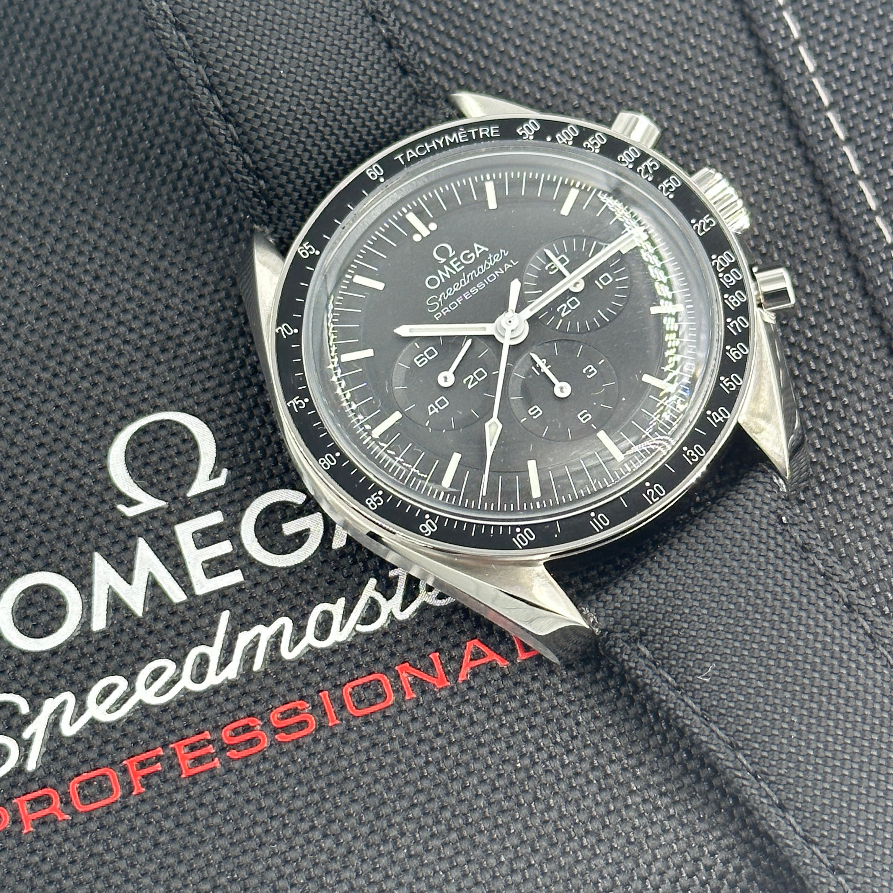Omega Speedmaster Professional Moonwatch 310.32.42.50.01.001