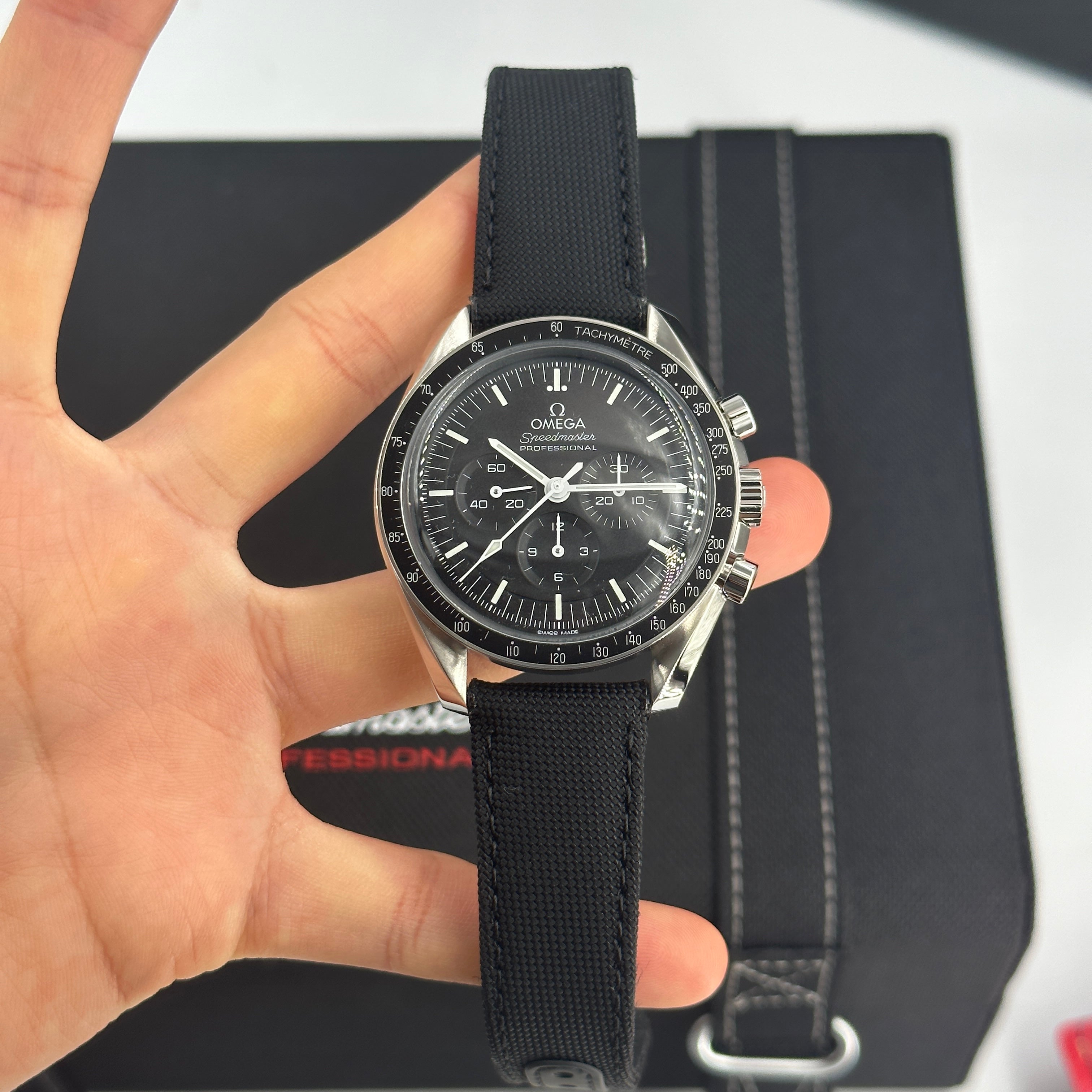 Omega Speedmaster Professional Moonwatch 310.32.42.50.01.001