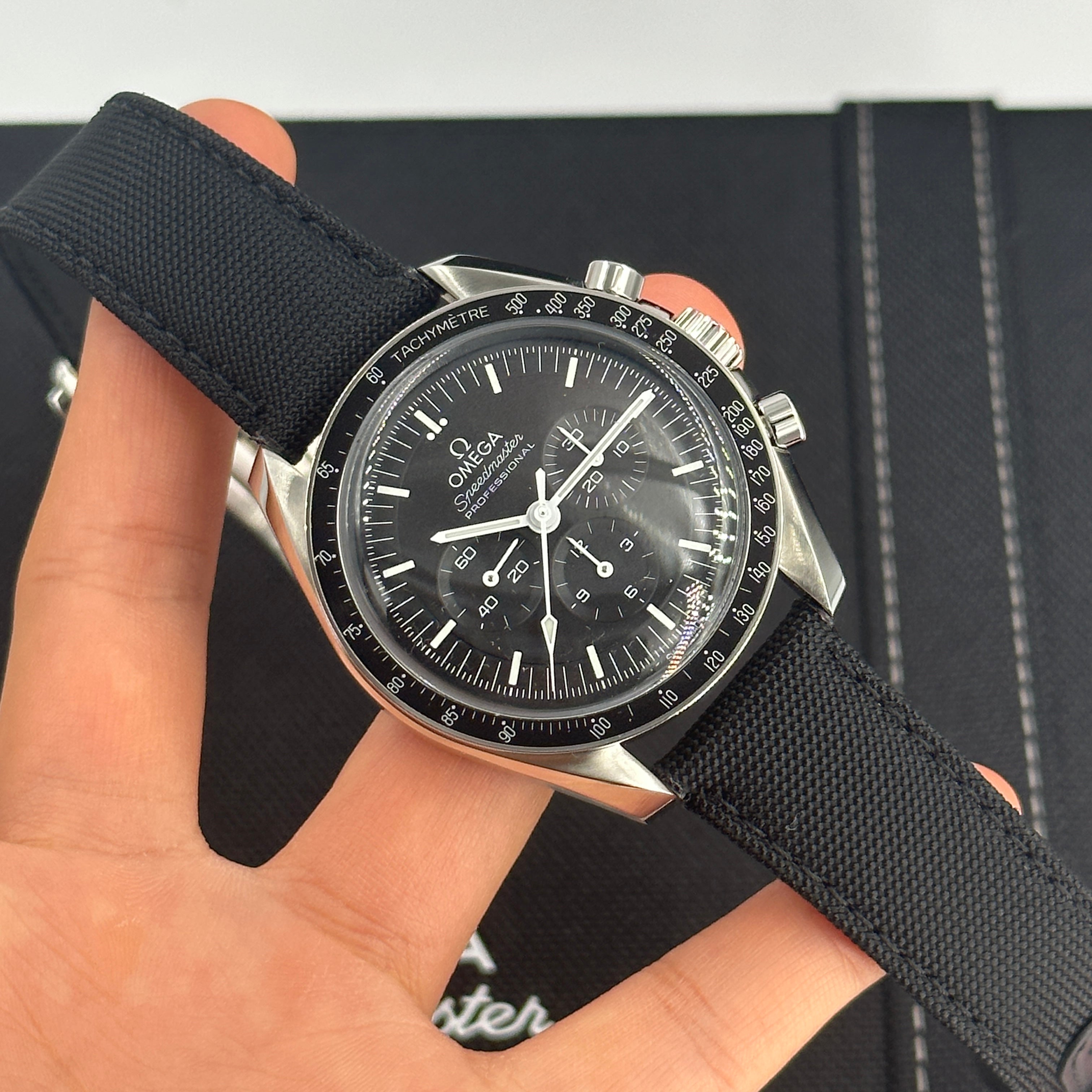 Omega Speedmaster Professional Moonwatch – EW