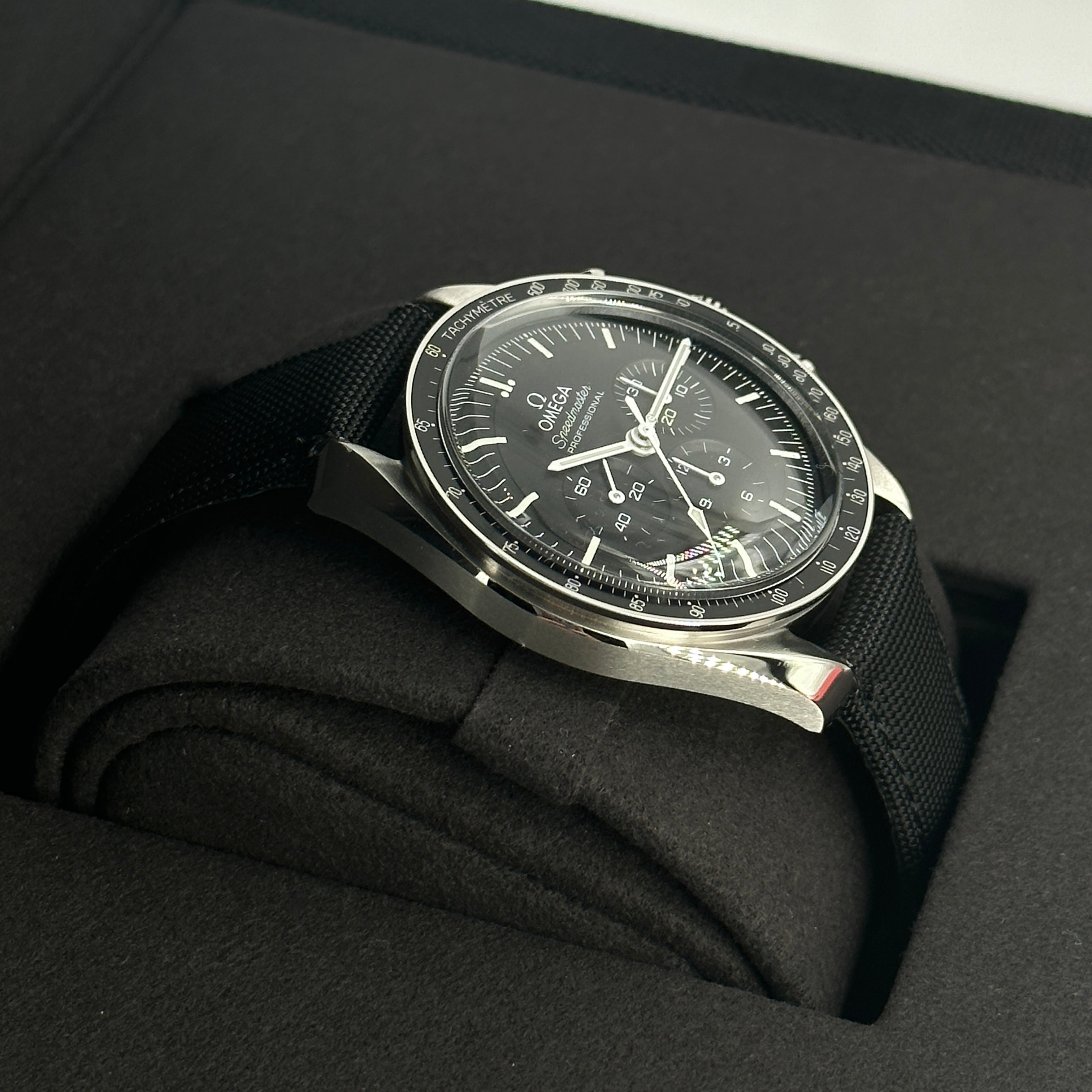 Omega Speedmaster Professional Moonwatch 310.32.42.50.01.001