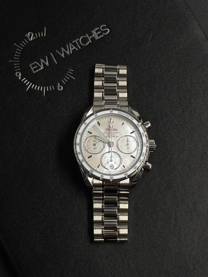 Omega Speedmaster 38mm. 324.30.38.50.55.001