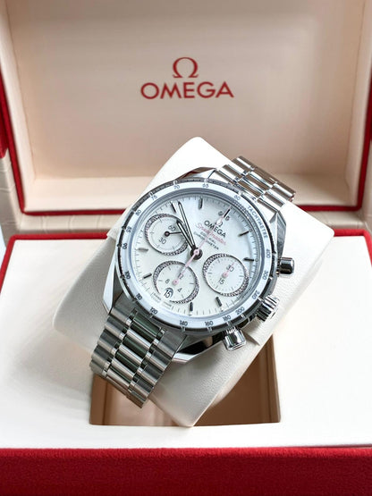 Omega Speedmaster 38mm. 324.30.38.50.55.001