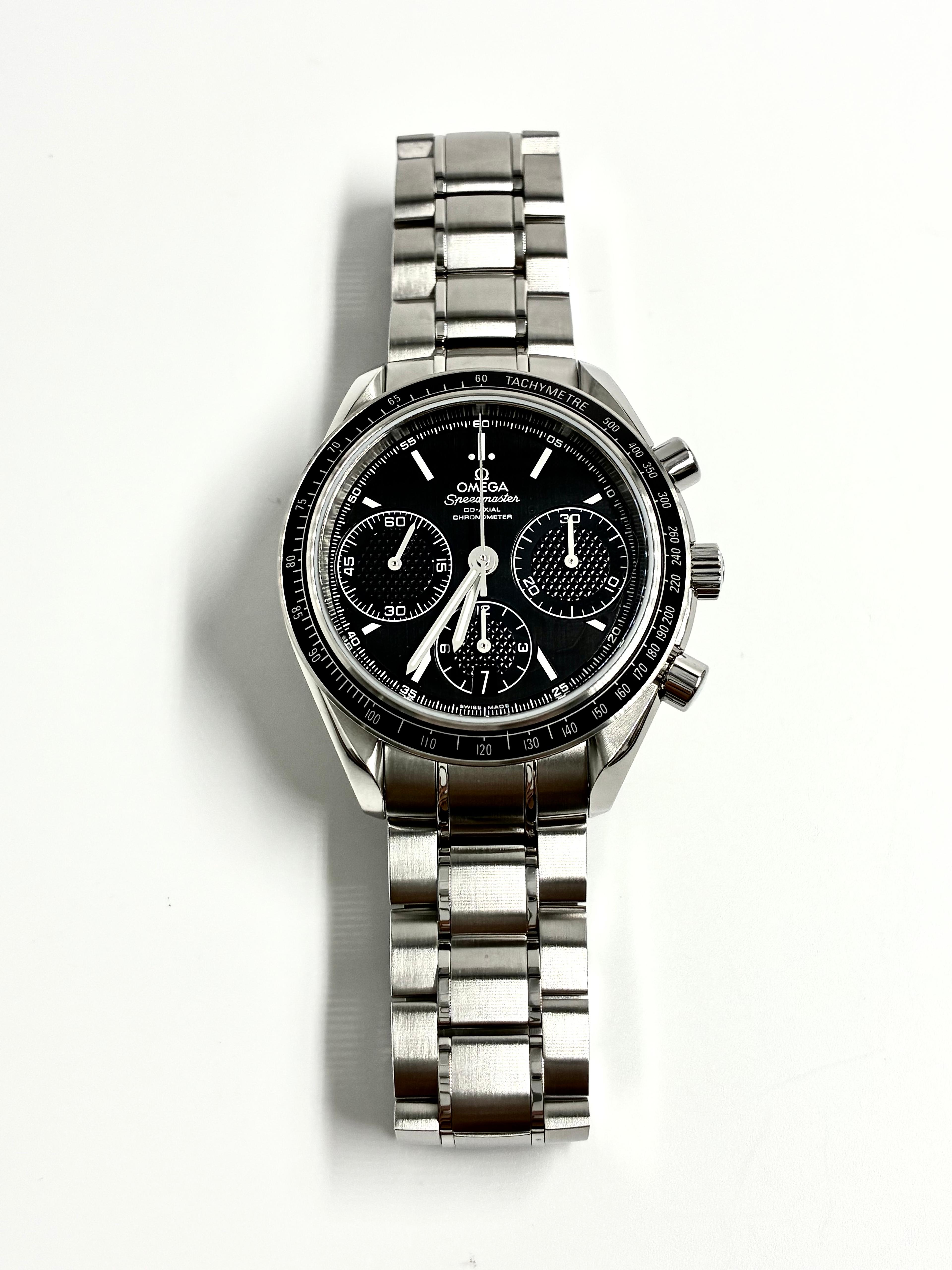 Omega Speedmaster Racing 326.30.40.50.01.001