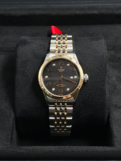 Tudor 1926 | M91351-0004