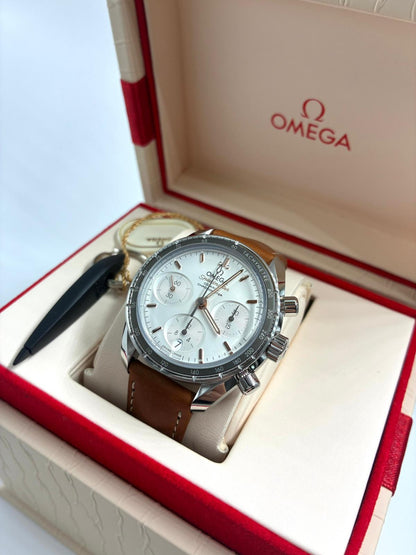 OMEGA Speed master 38 324.32.38.50.02.001 2026