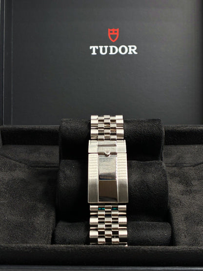 Tudor Black Bay One 39 79660-0002 Blue