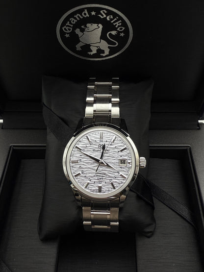 Grand Seiko Elegance 39.5mm SBGJ249G 2023
