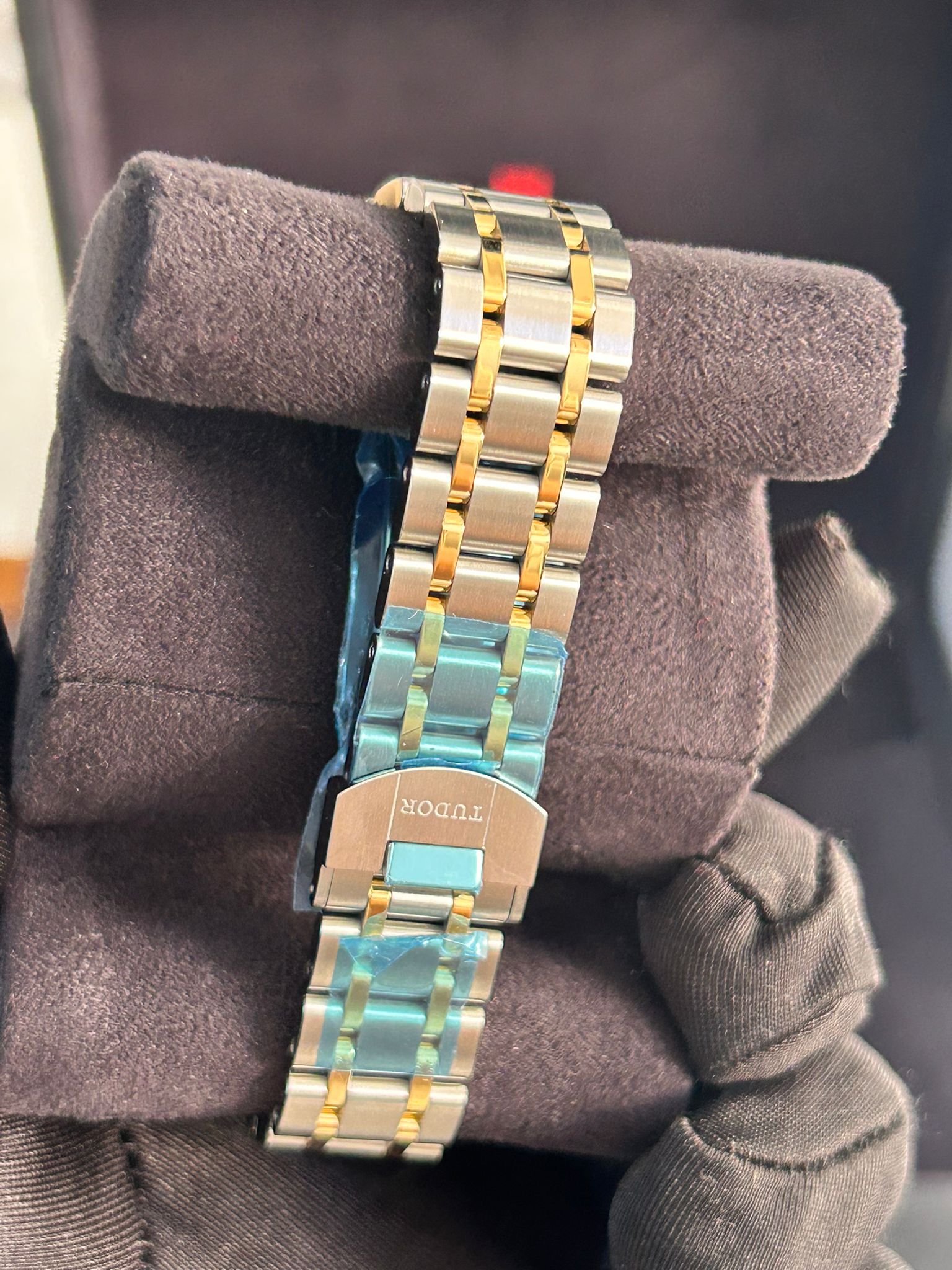 TUDOR ROYAL M28403-0008